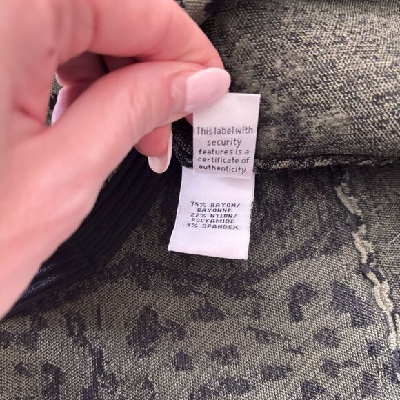 Diane Von Furstenberg Flote Reptile Print Jacquard Knit Olive Mini Flare Skirt S - Picture 5 of 6